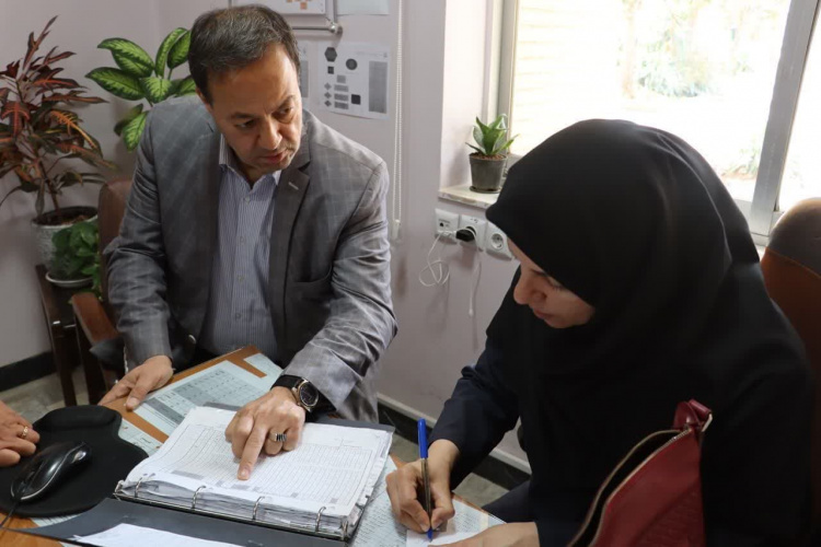 بازدید تخصصی نوروزی از مجموعه سلامت شهرستان دلیجان در تعطیلات عید فطر